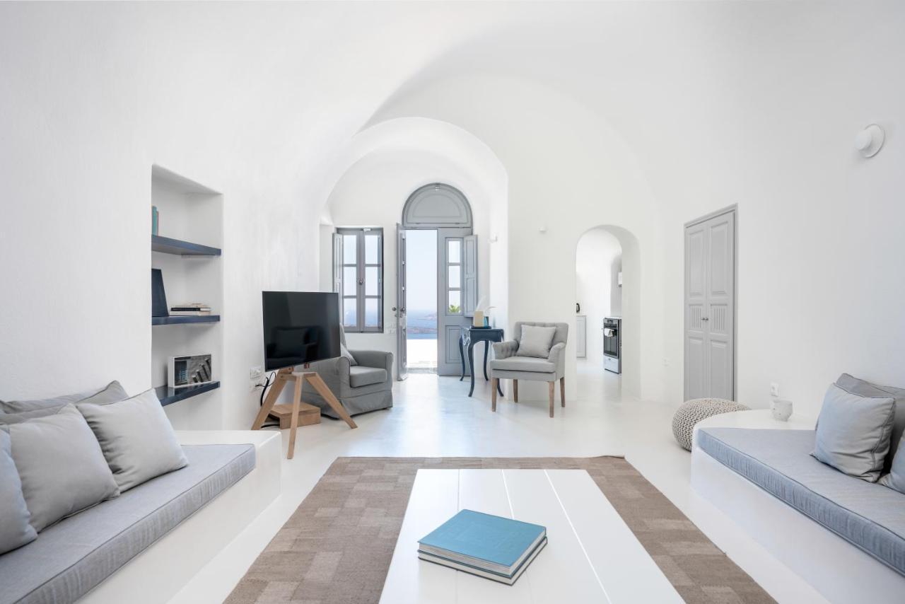 Inspire Santorini Luxury Villas Тира Экстерьер фото