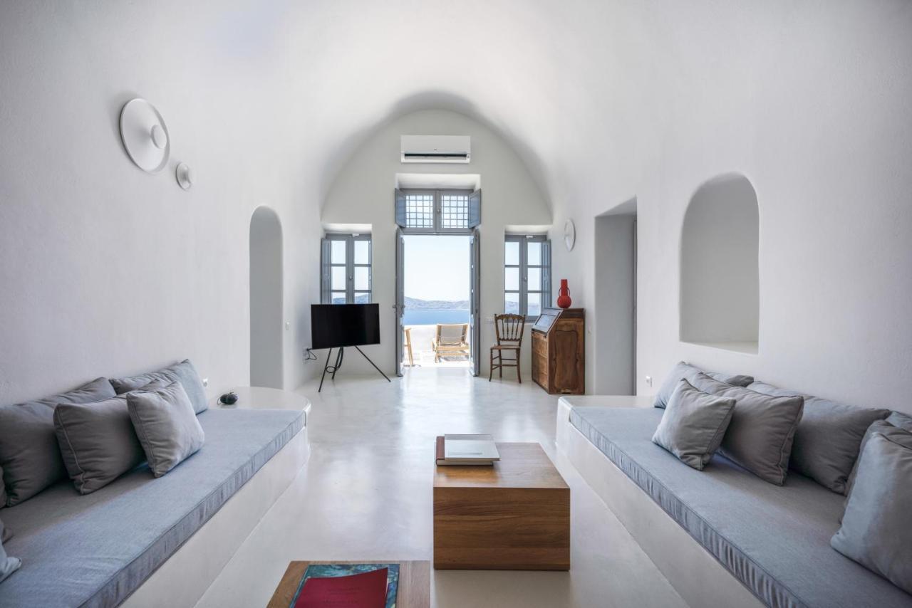 Inspire Santorini Luxury Villas Тира Экстерьер фото