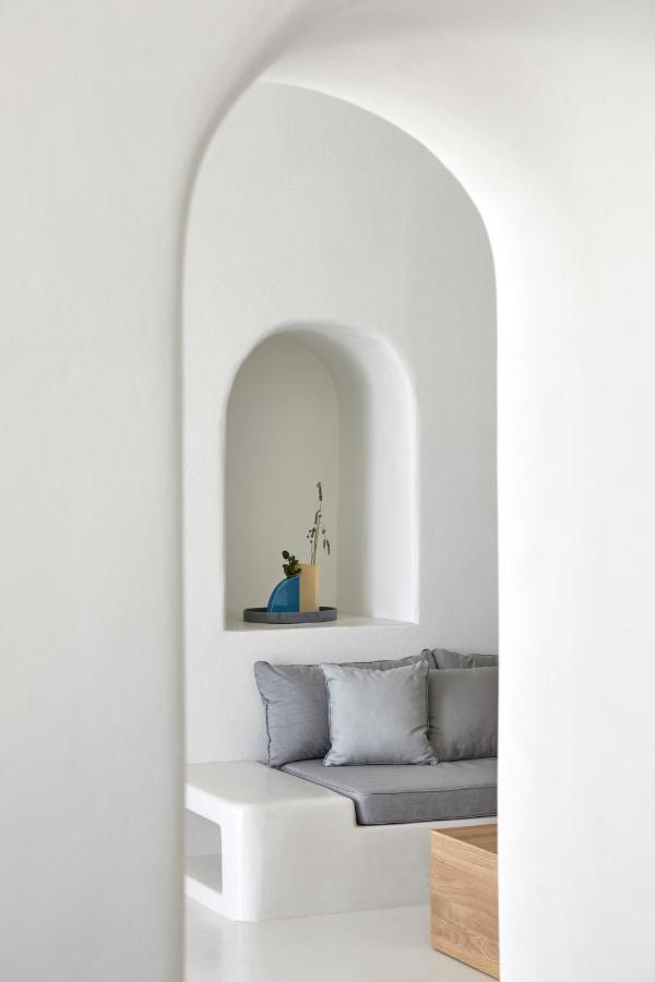 Inspire Santorini Luxury Villas Тира Экстерьер фото